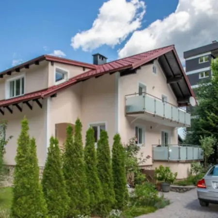 Апартаменты Bergblick Zur Katrin *